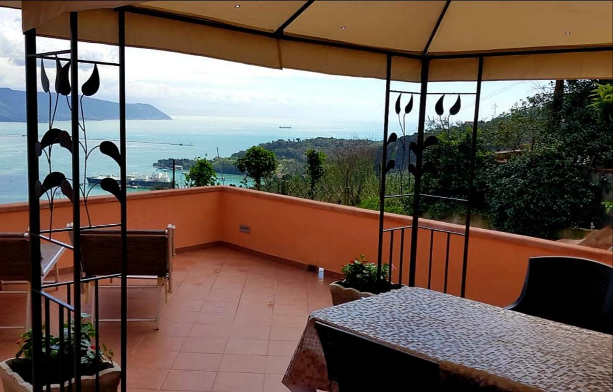 Villa La Finestra Sul Mare La Spezia Exterior foto